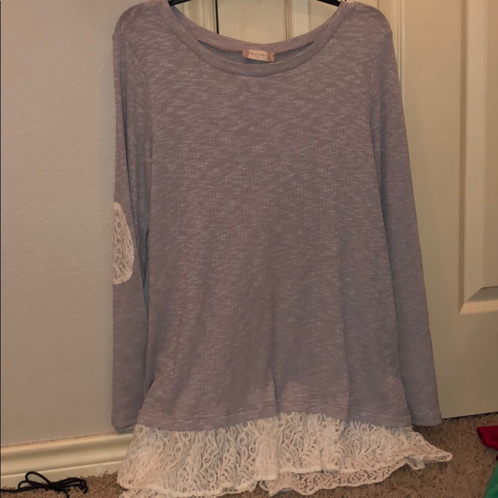 ALTER’D STATE tunic top